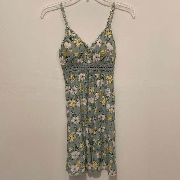 2 No Boundaries Dress Bundle Juniors Size Small 3-5 Floral Summer Mini Dresses - Picture 6 of 9